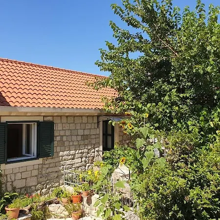 Apartament Paula - By The Sea *