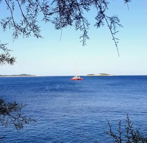 Paula - By The Sea * 米利尼