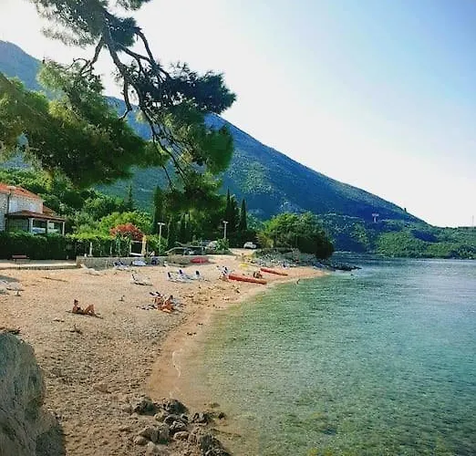 Paula - By The Sea 公寓 米利尼