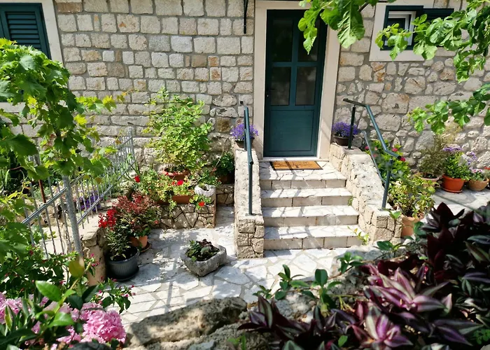 Paula - By The Sea 公寓 米利尼