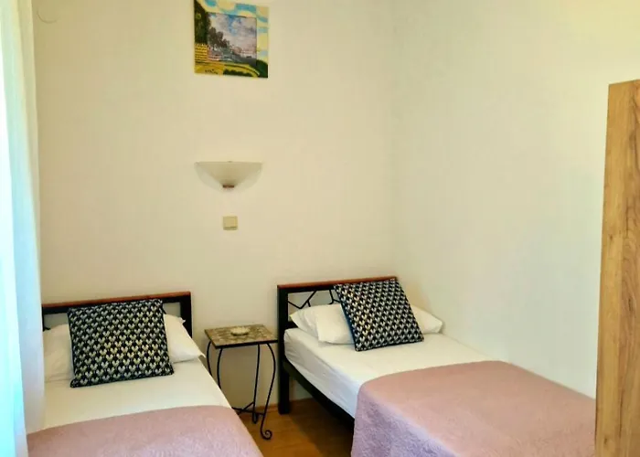 公寓 Paula - By The Sea *